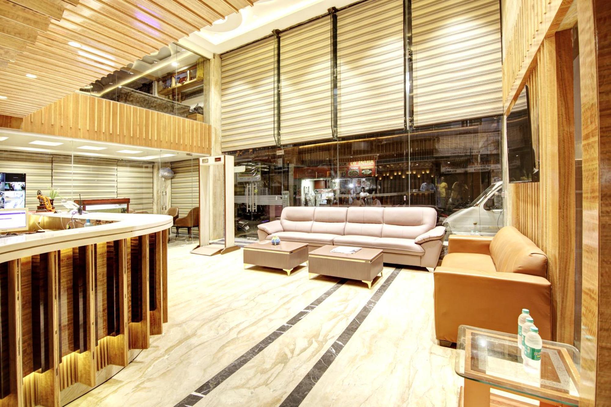 Hotel Krishna Plaza 'New Delhi' - By M S Hospitality Εξωτερικό φωτογραφία