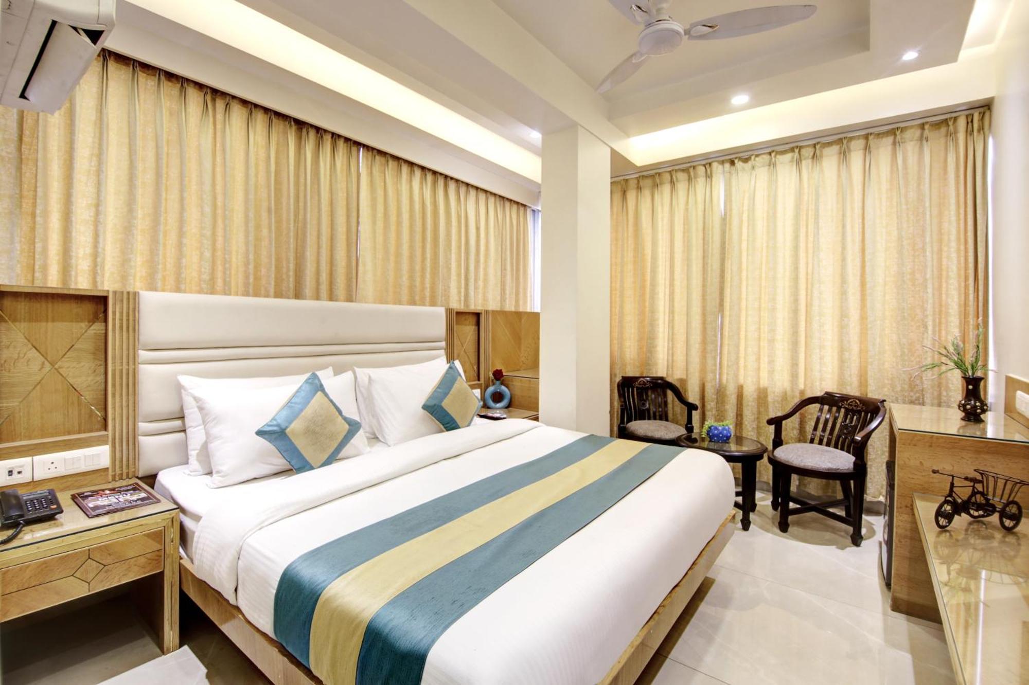 Hotel Krishna Plaza 'New Delhi' - By M S Hospitality Εξωτερικό φωτογραφία