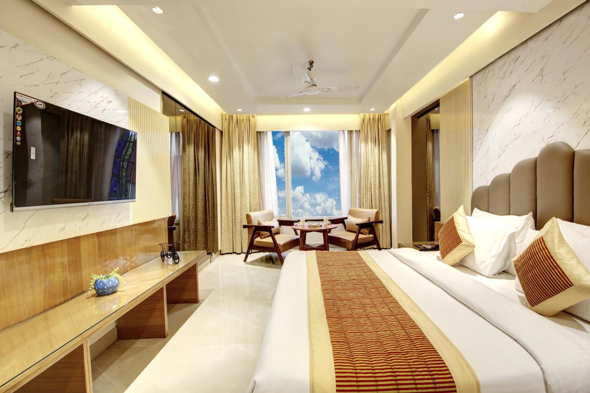 Hotel Krishna Plaza 'New Delhi' - By M S Hospitality Εξωτερικό φωτογραφία
